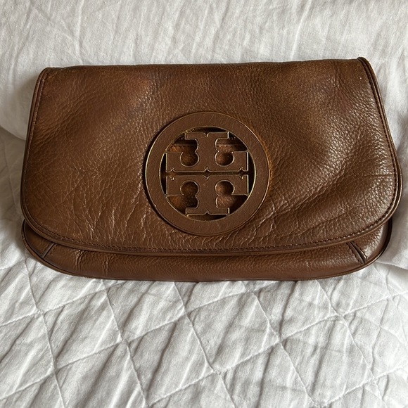 Tory Burch crossbody clutch - Picture 3 of 7